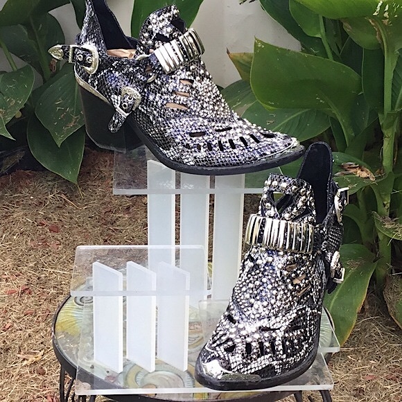 Jeffrey Campbell Black Calhoun Silver Studded Western Booties - Picture 3 of 16